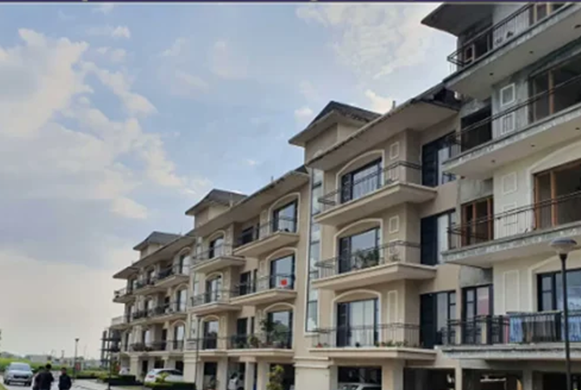 Luxury Palm Residency