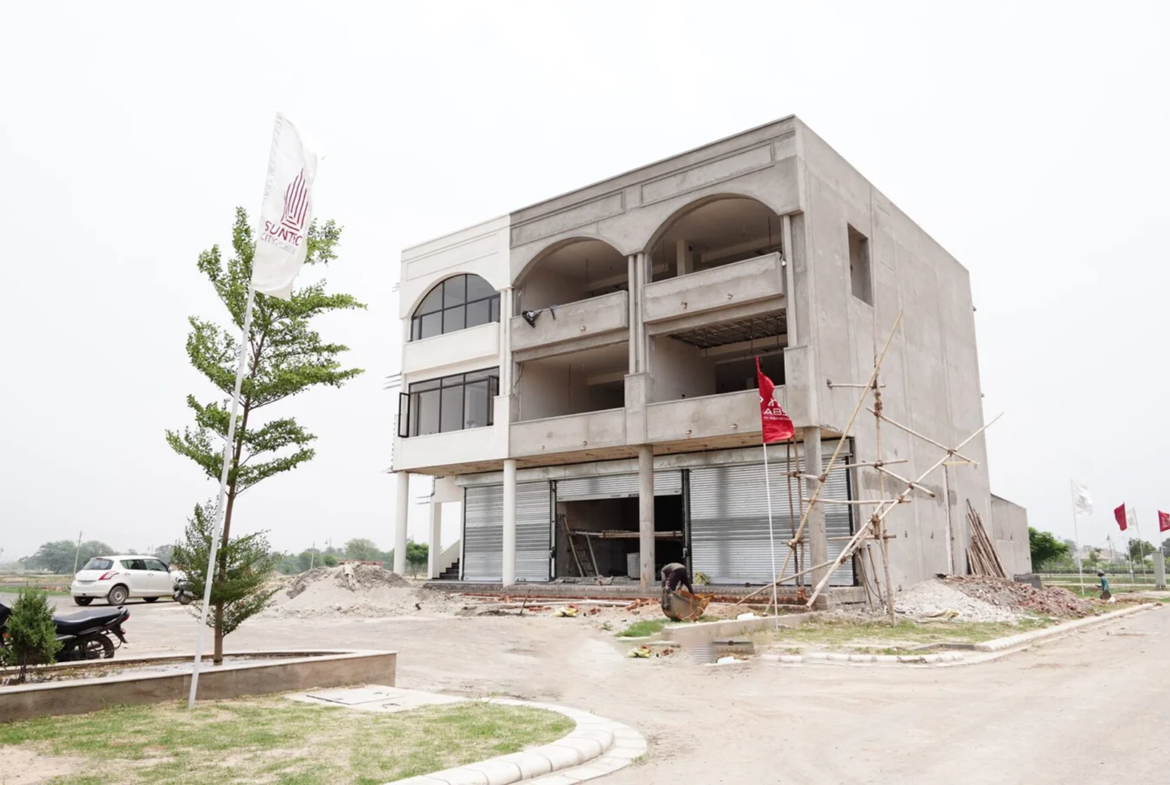 Suntec City 3BHK Flats